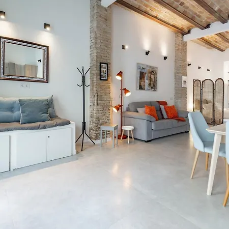 Cozy With Terrace In Ruzafa By Invalencia *