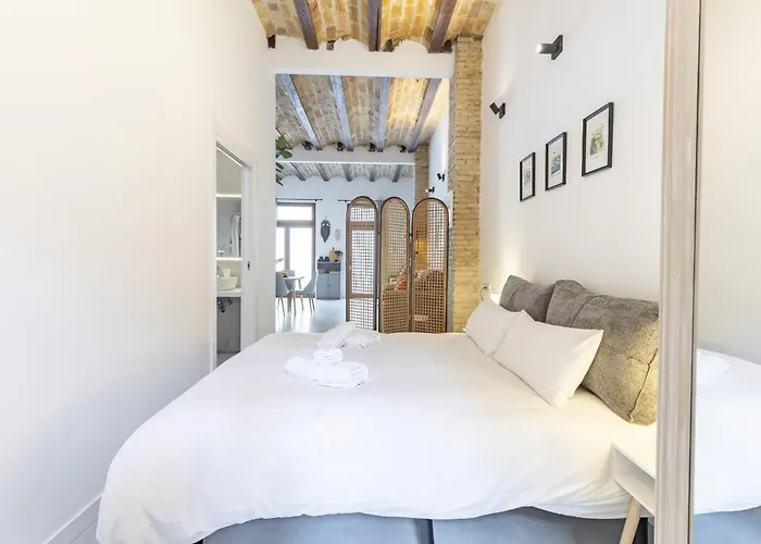 Cozy Studio With Terrace In Ruzafa By Invalencia * Valencia